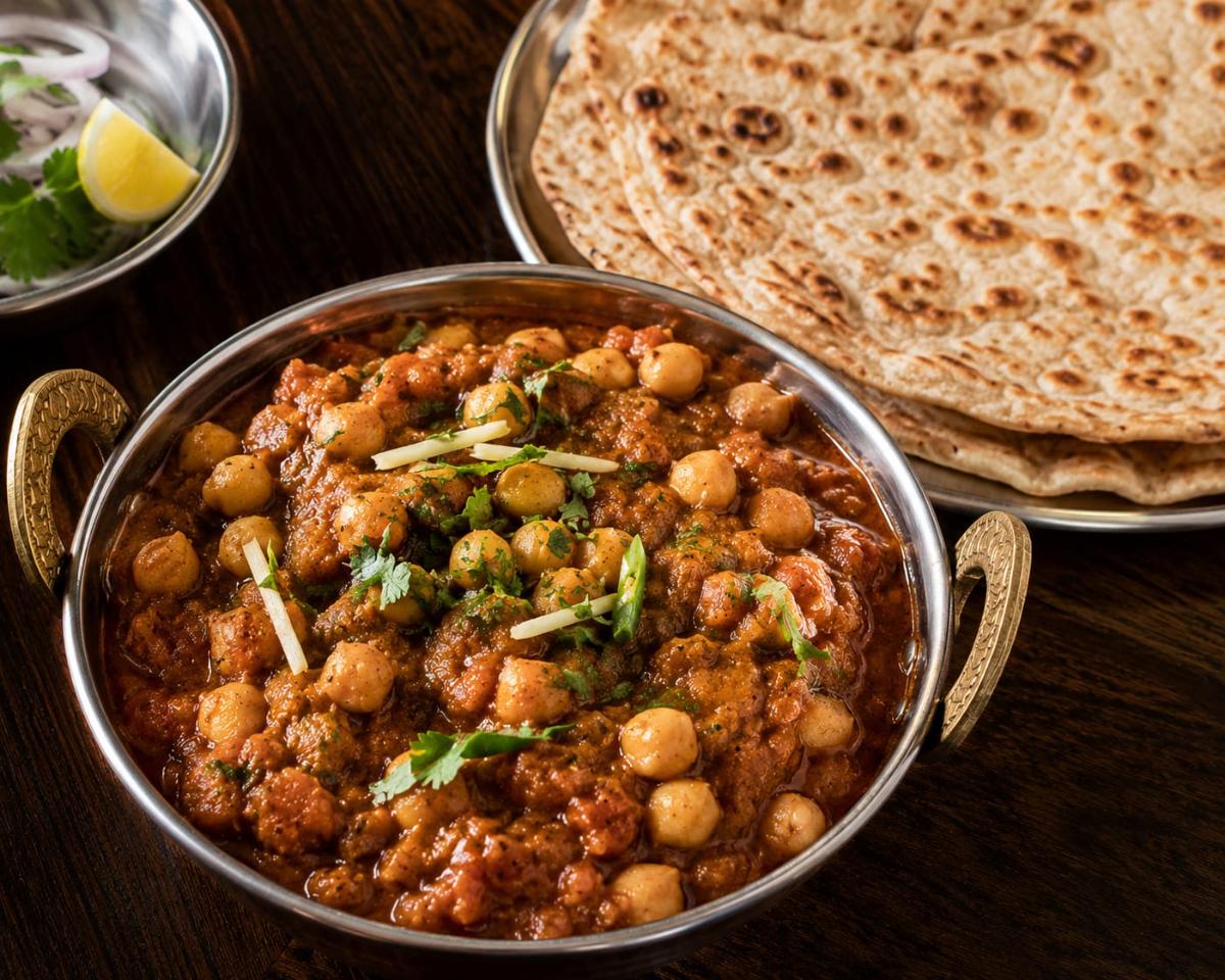Indische chana masala met kokosroti