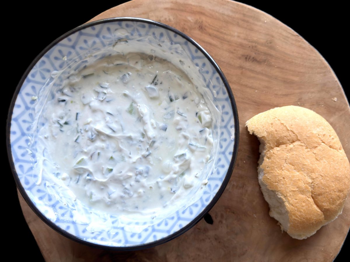 Laban Bi Khyar - yoghurt met komkommer en munt